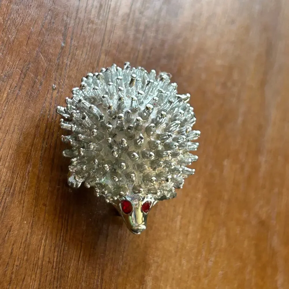 Vintage Silver Tone Hedgehog Brooch, Textured Spiky Porcupine Pin Animal Jewelry